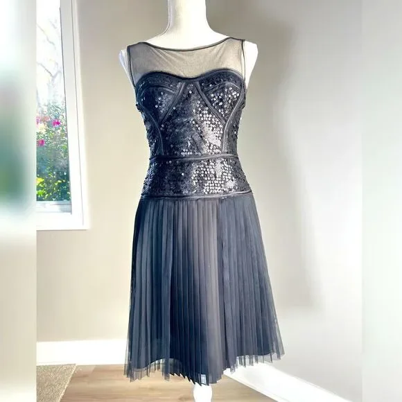 Black Tulle Cocktail Formal Party Dress BCBGMaxazria - Picture 5 of 8